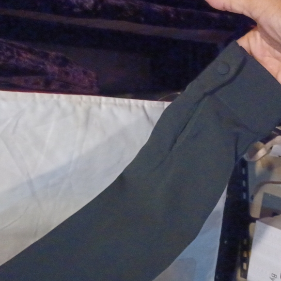 Vintage Gantos Women's Black Blouse With Metallic Beaded Embroidery Size Medium - Picture 6 of 7